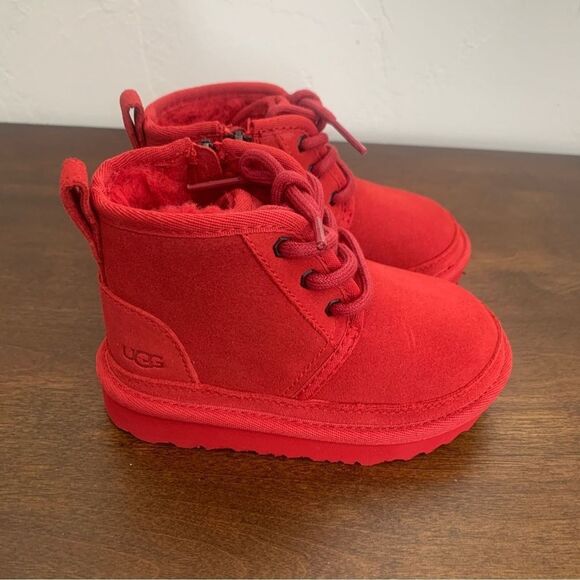 UGG NEW Unisex Neumel II Boots Baby Size 7 Chukka Boot Red - Picture 3 of 13